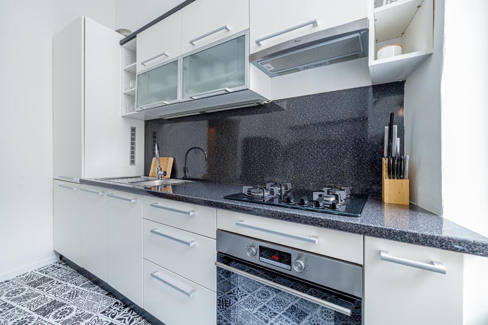ברטיסלאבה Newly Renovated Apartment In The Old Town מראה חיצוני תמונה